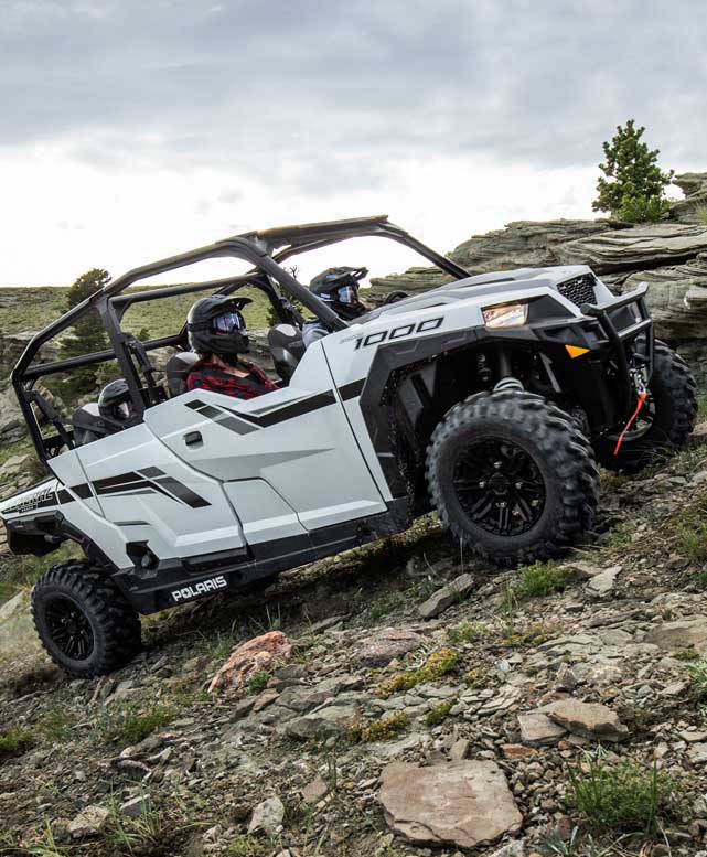 POLARIS GENERAL 4 LUGARES