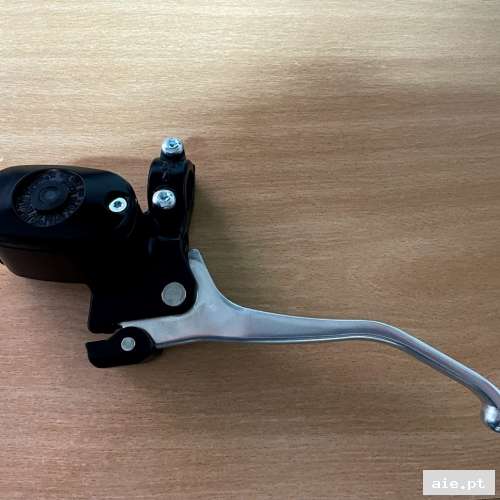 Part Number : 2010440 MASTER CYLINDER ASSEMBLY