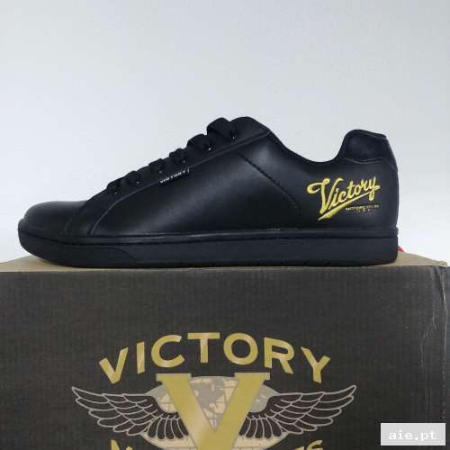 Part Number : 280123243 SPORT SHOES SIZE 43