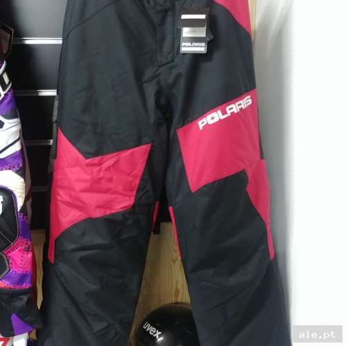 Part Number : 286853803 M DRIFTER PANT RED M  - Peça Polaris