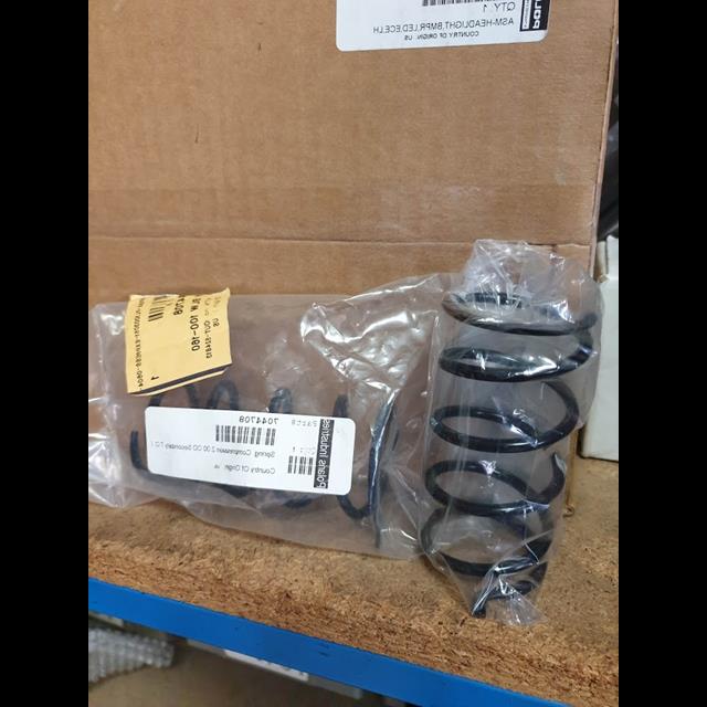 Part Number : 7044708 CLUTCH SPRING