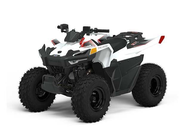 Polaris OUTLAW 70  BRIGHT WHITE/INDY RED MD